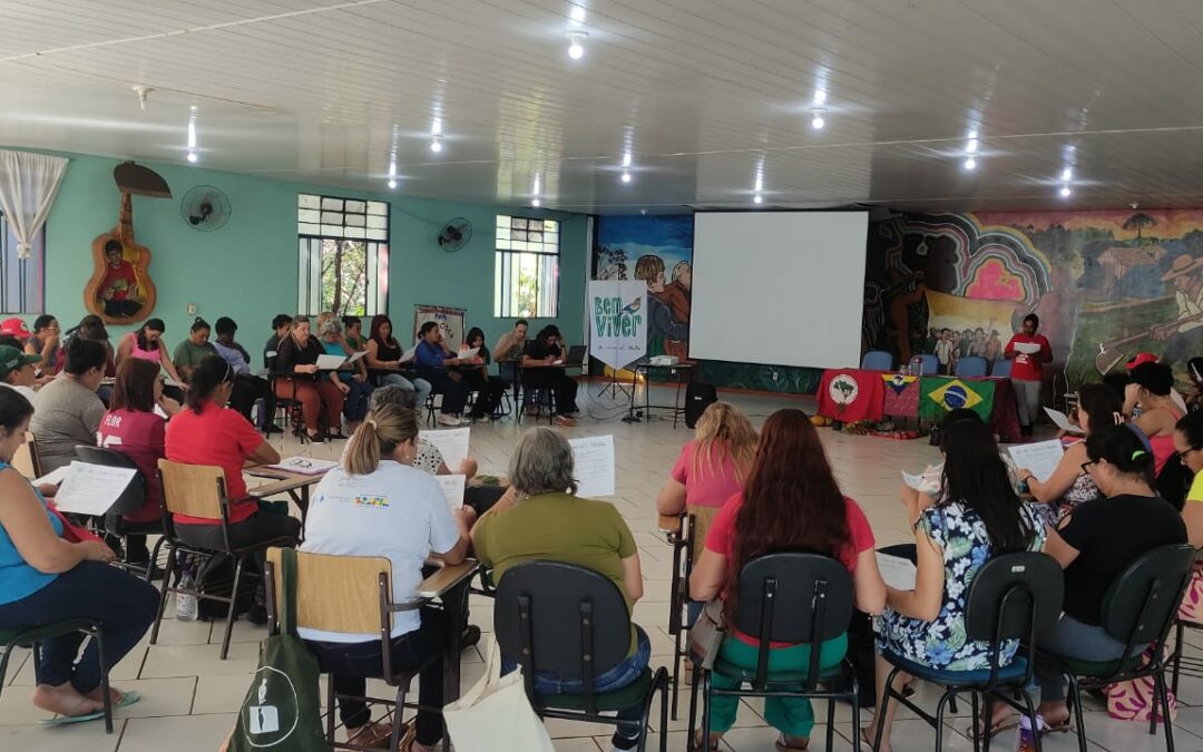 Mulheres camponesas refletem sobre memória, resistência e pertencimento